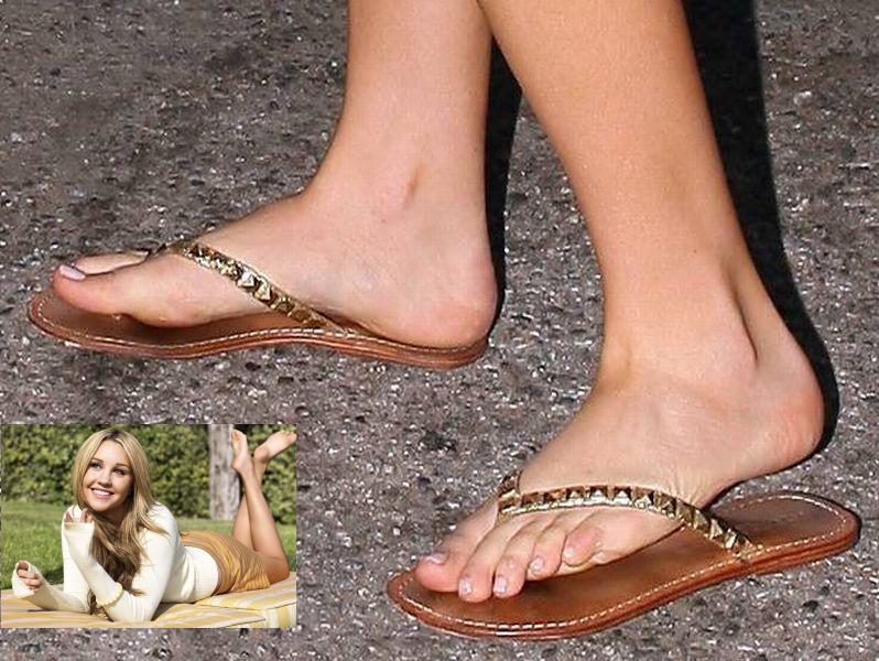 Amanda Byness Feet 