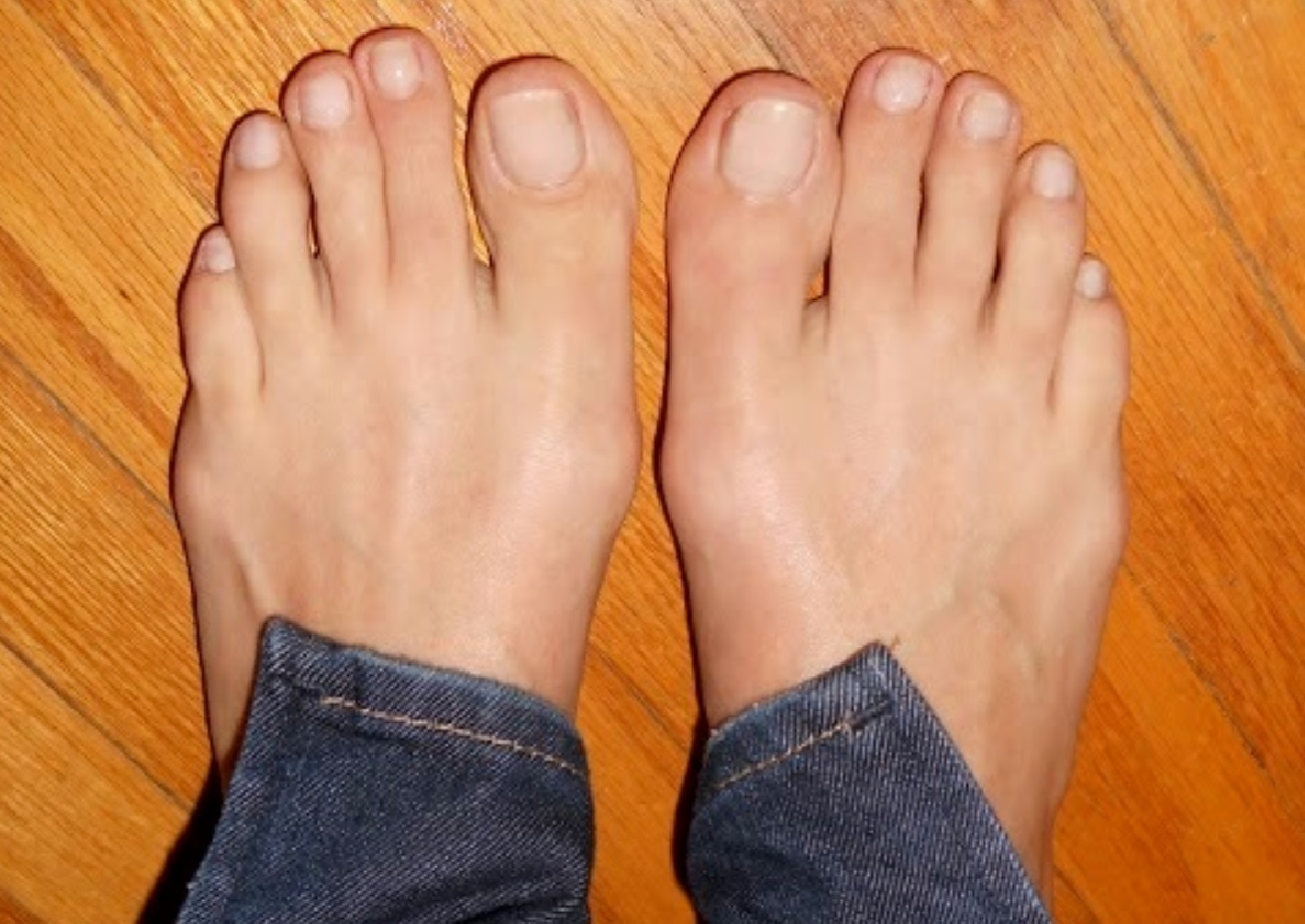 Anastasia Fontainess Feet