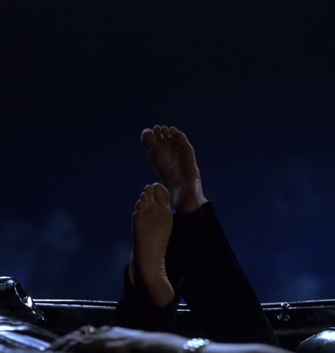 Anne Hathaways Feet