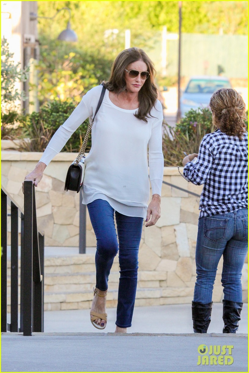 I smell the BO of the Jennerman,