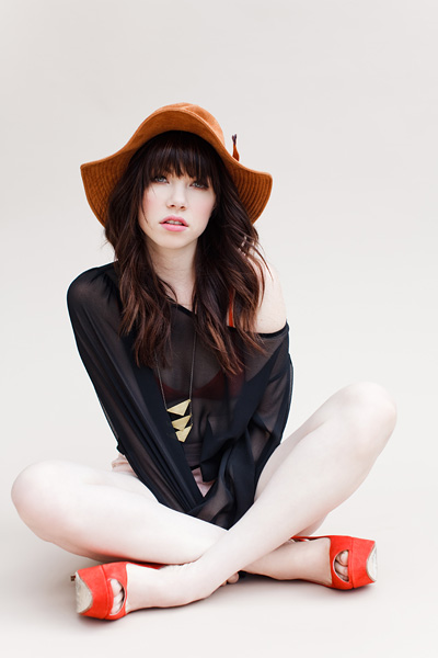 Carly  Jepsen on Click To Enlarge Picture Id 653677 Of Carly Rae Jepsen S Feet