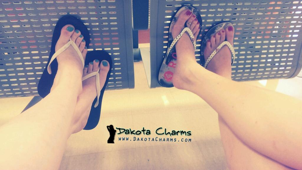 Dakota Charms S Feet