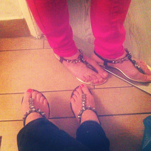 Lolas Feet