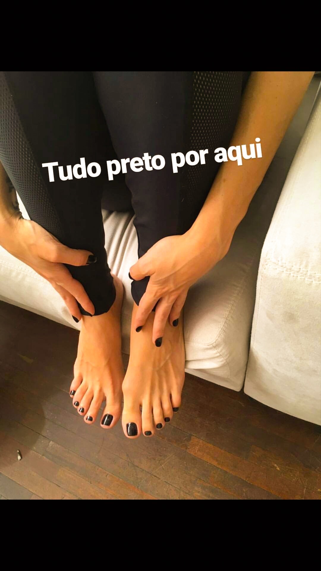 Luiza Possis Feet 9513