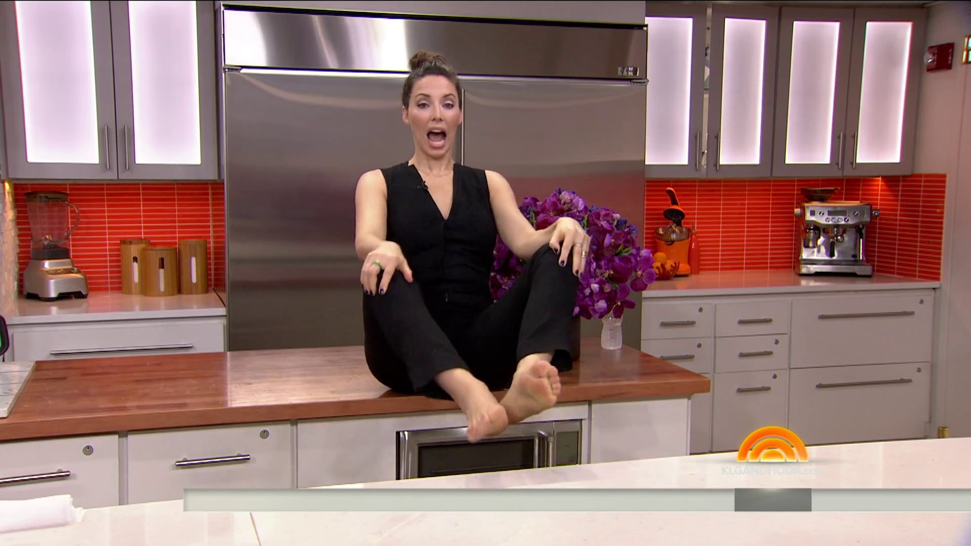 Whitney Cummings's Feet
