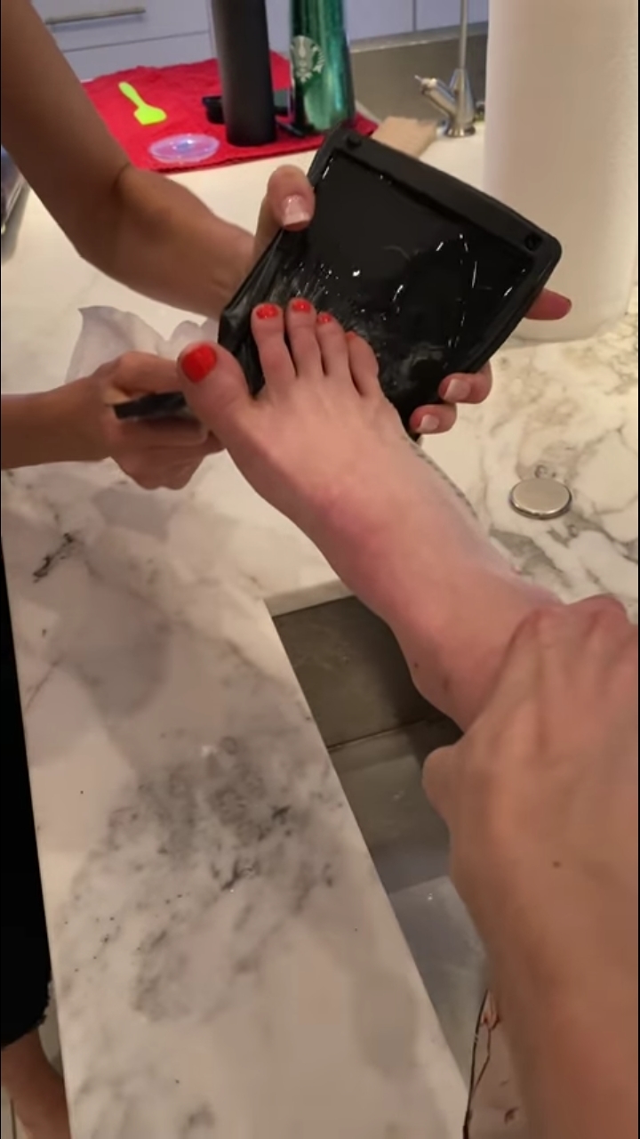 Adley Stump feet photo 189100223 Adley Stump feet photo 189100223 - High quality celebrity feet picture