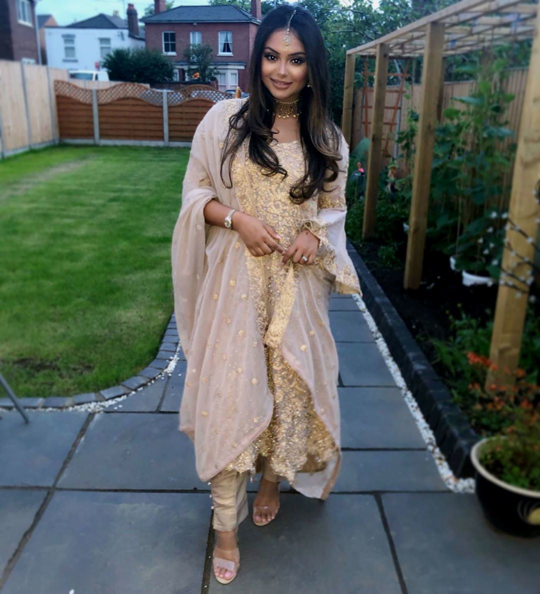 Afshan azad sexy