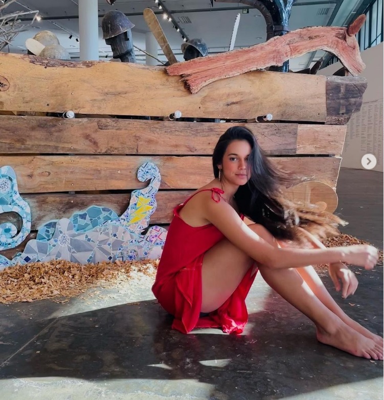 Feet of Alane Dias