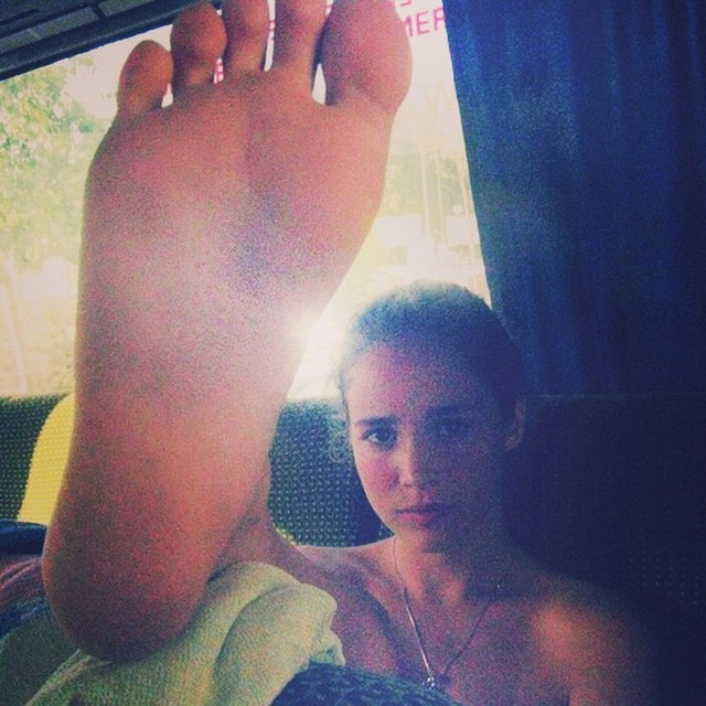 People who liked Alba Baptista's feet, also liked.