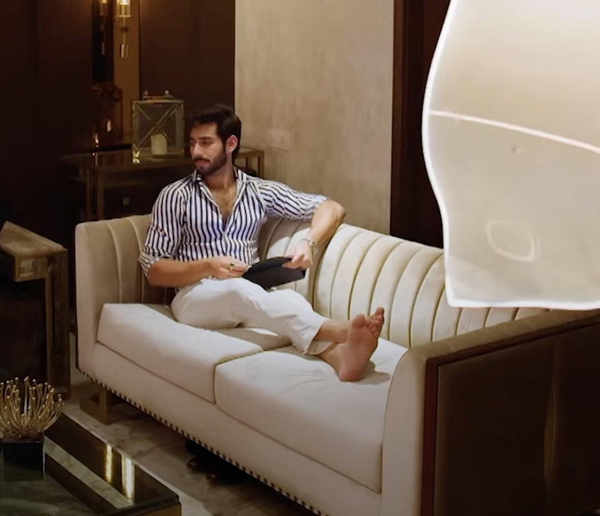 Ali Raza's feet