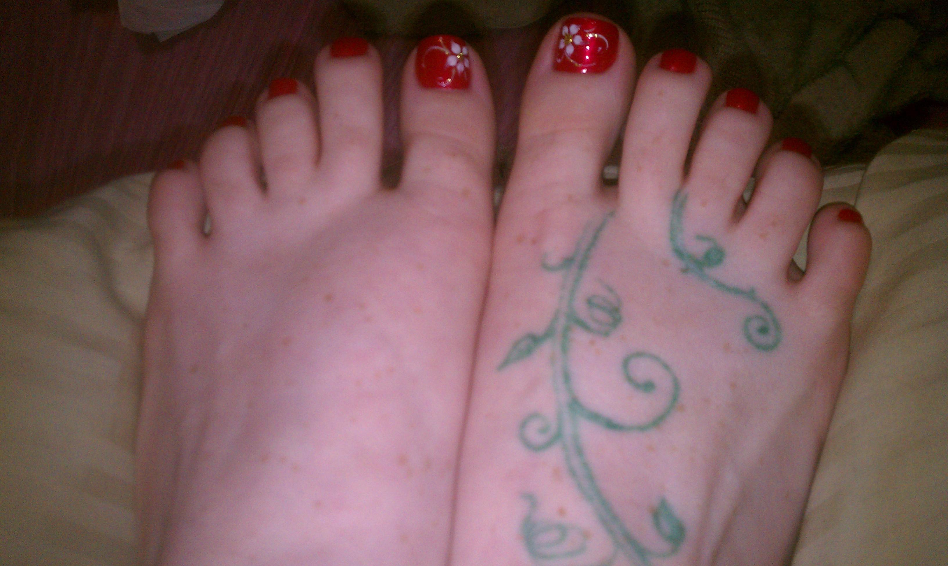 Allison Wyte's feet