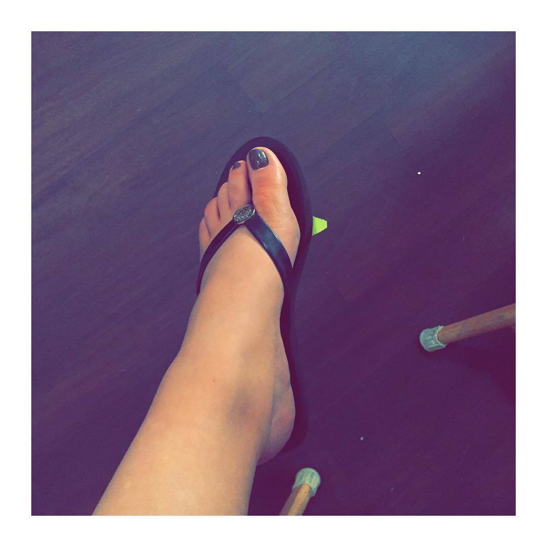 Alyssa Gabrielle Rodriguezs Feet