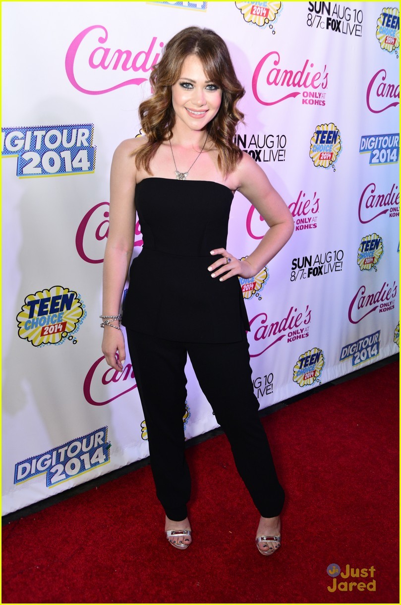 Amanda Leighton's Feet - I piedi di Amanda Leighton - Celebrities Feet 2023