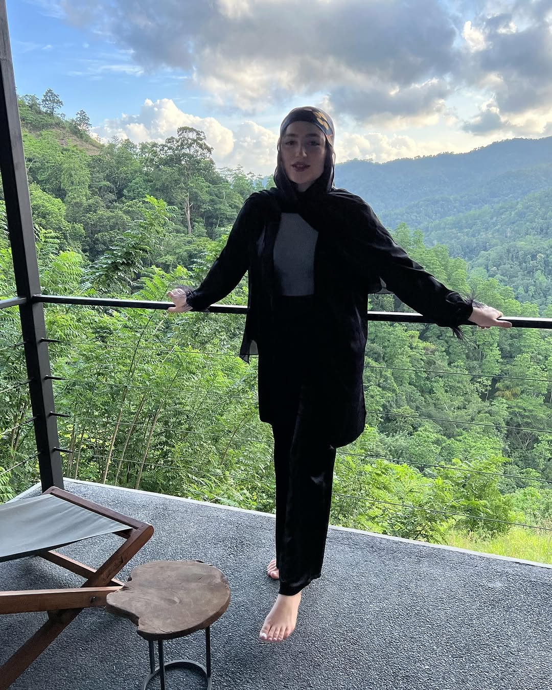 Feet of Amira Riaa
