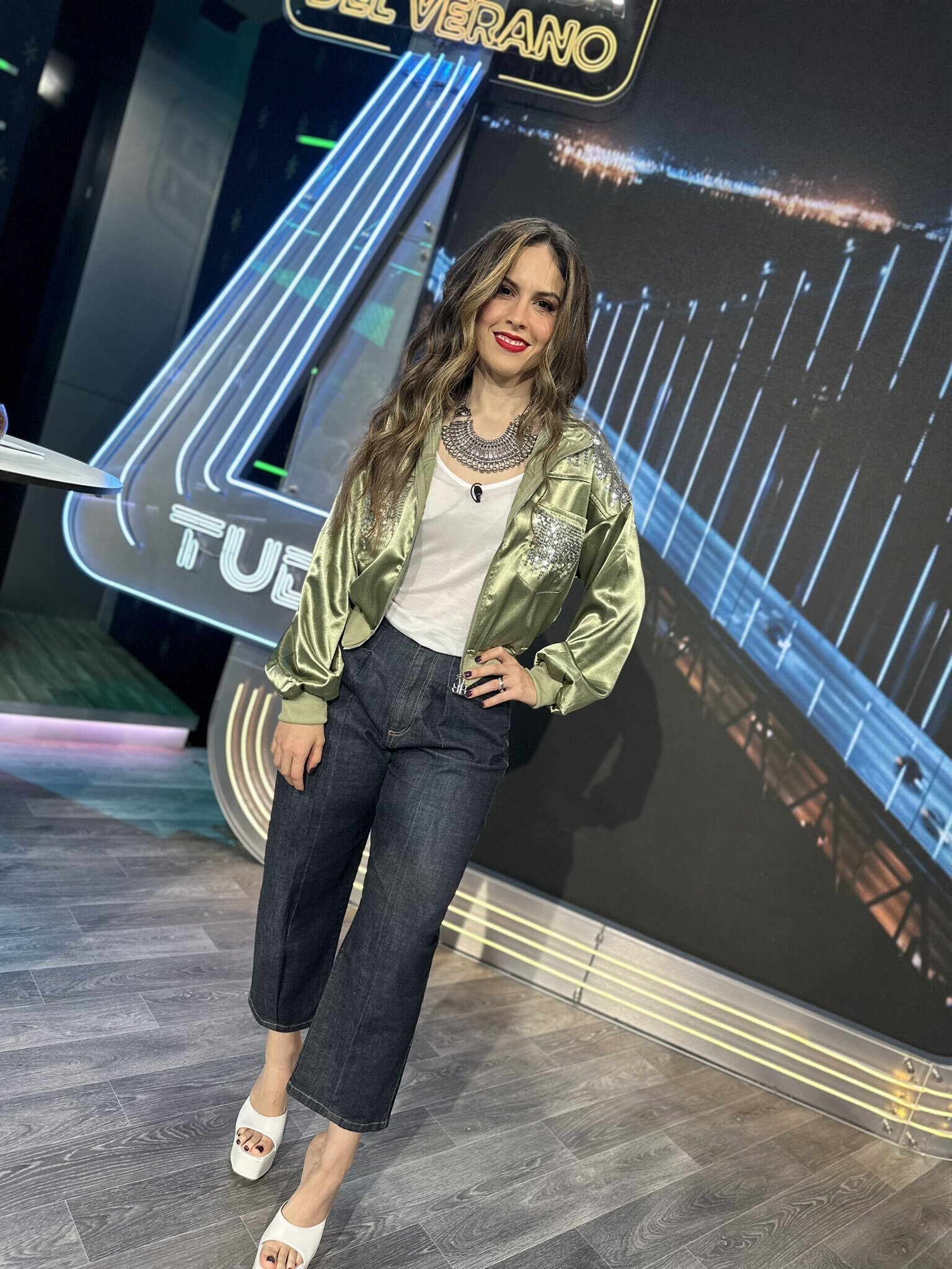 Feet of Ana Caty Hernández