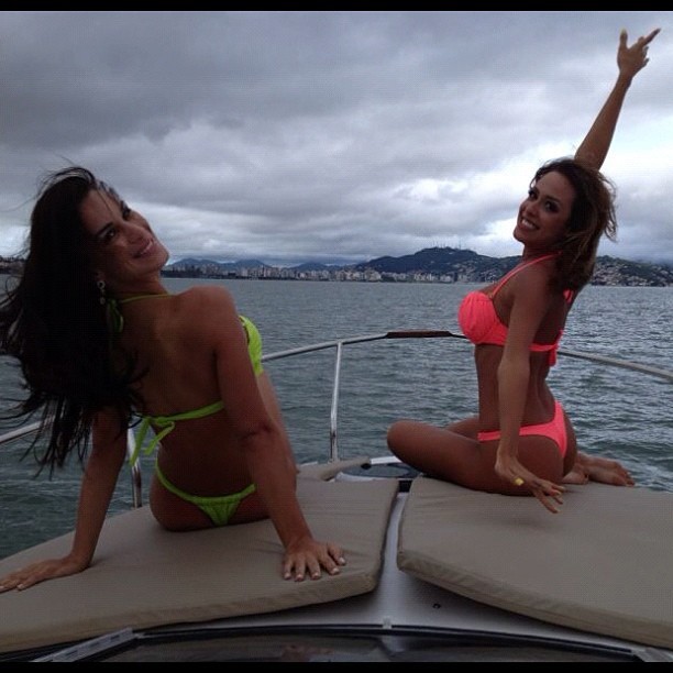 Feet of Ana Cecília Cunha