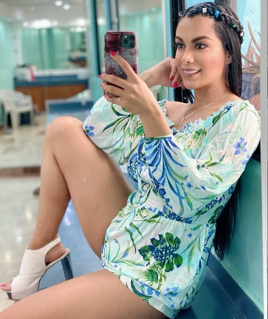 Feet of Ana Karina Millán