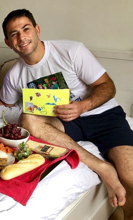 André Tal's feet
