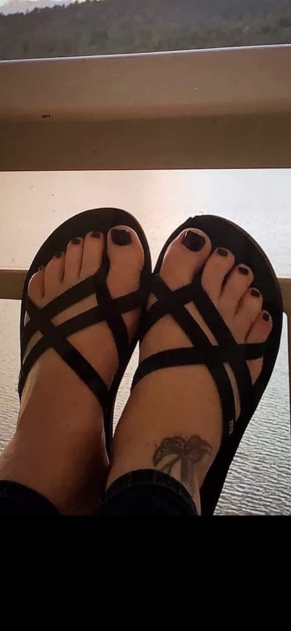 Feet of Andrea Zendejas