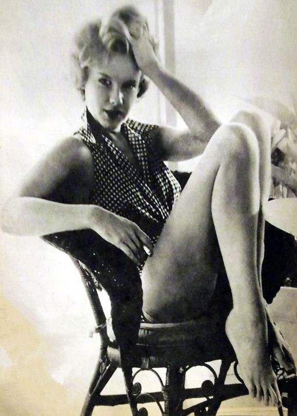 People who liked Anne Francis's feet, also liked.