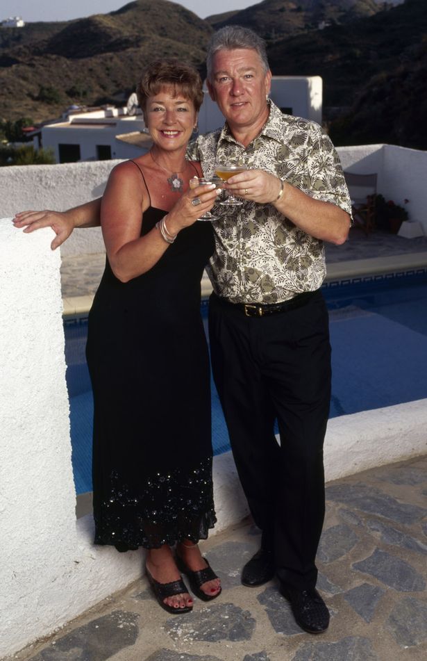 Anne Kirkbride's Feet I piedi di Anne Kirkbride Celebrities Feet 2022