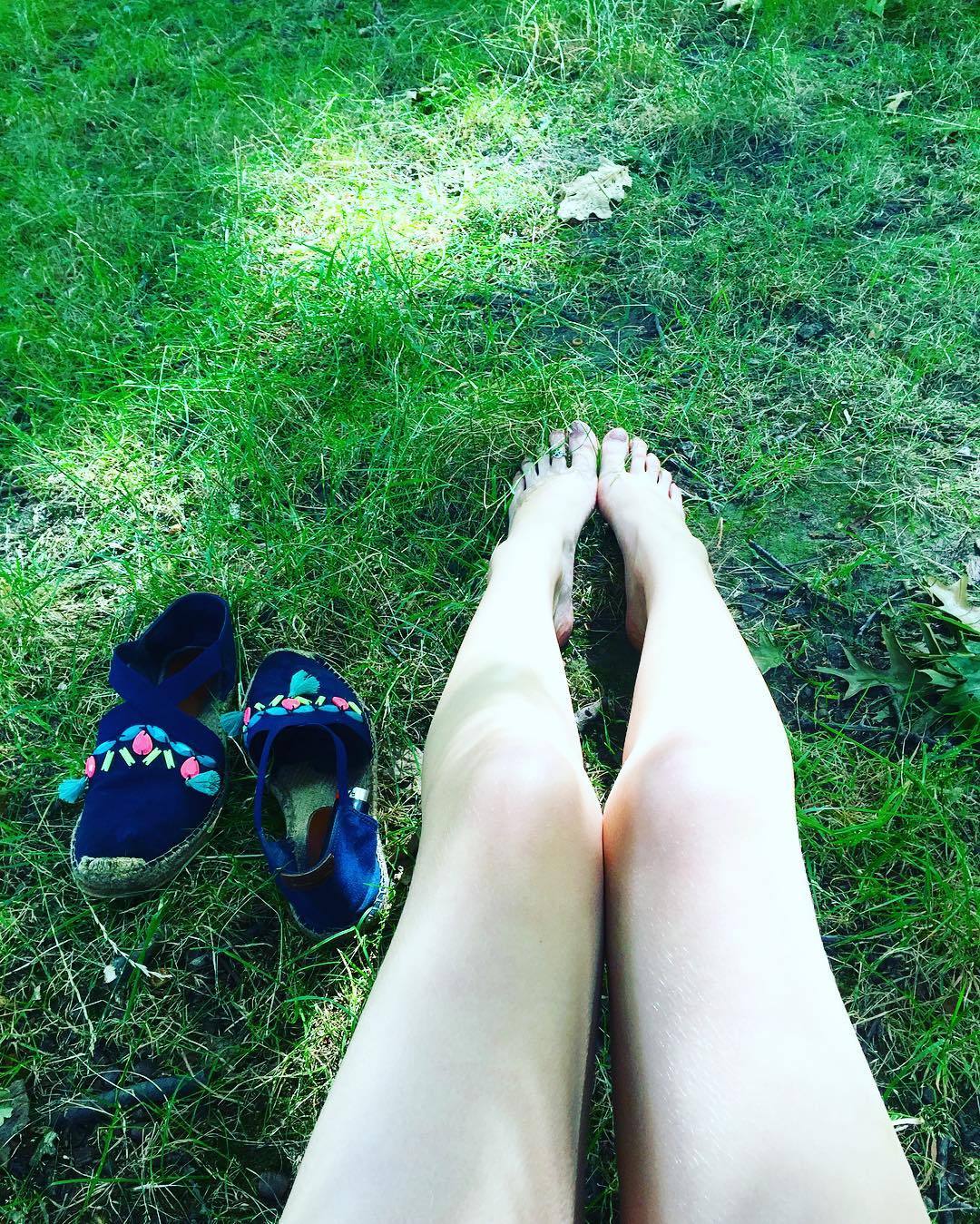 Anya Taylor-Joy feet photo 11