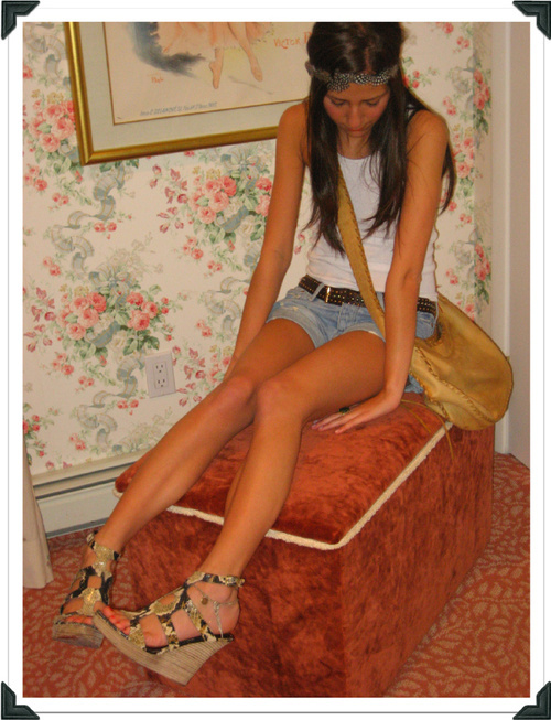 Feet of Arielle Nachmani