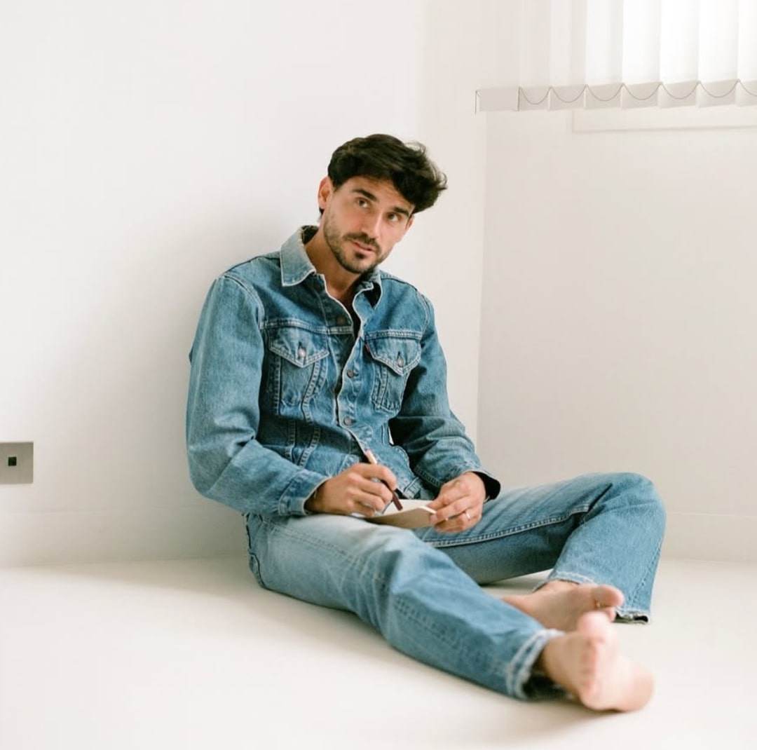 Arthur Kulkov's feet
