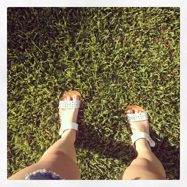 Ashley Buccille's Feet - I piedi di Ashley Buccille - Celebrities Feet 2023