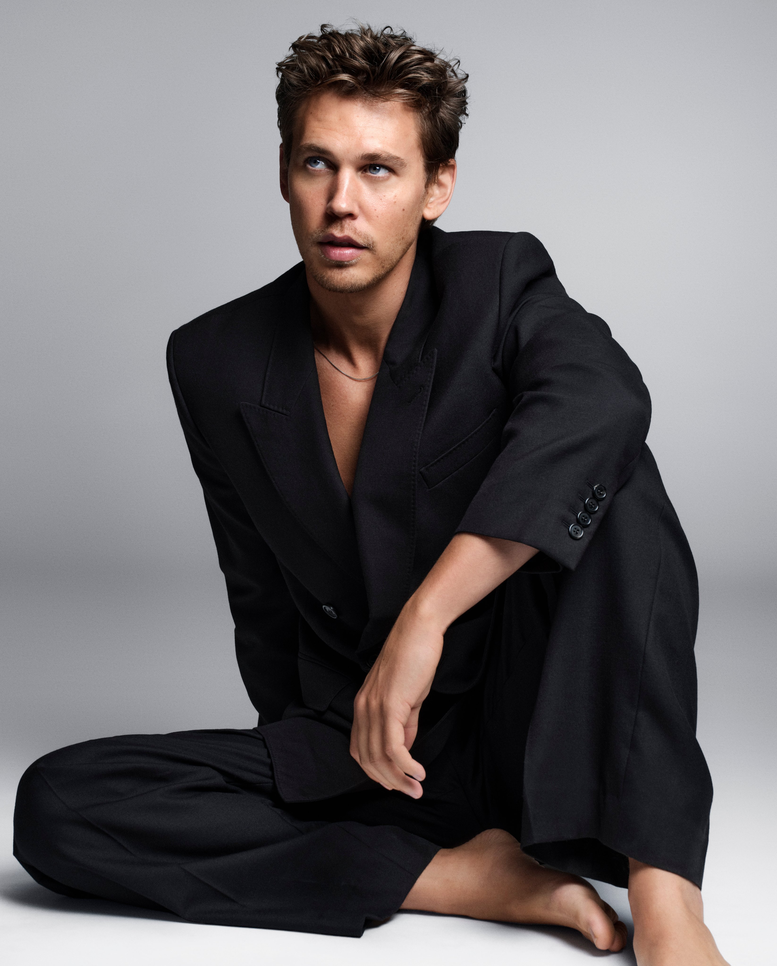 austin-butler-s-feet
