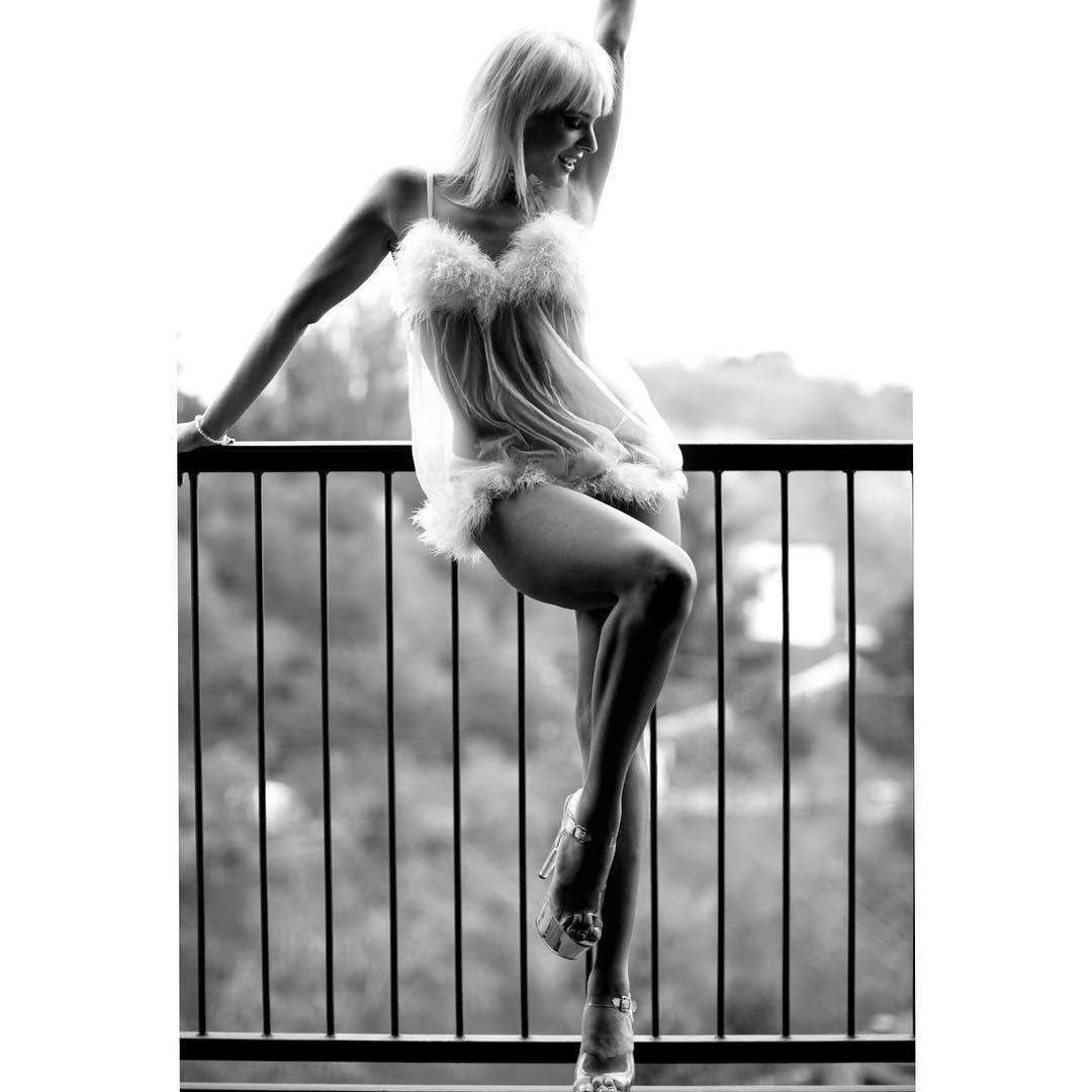 braless Images Alex Spencer naked photo 2017 cleavage Images Alex Spencer naked photo 2017