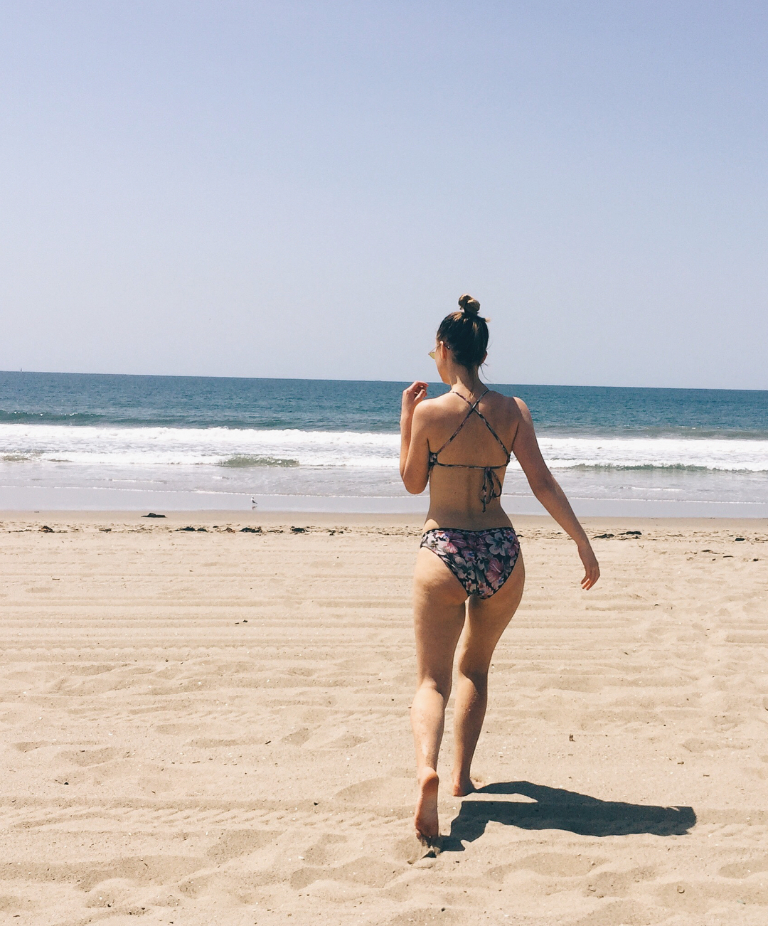 Aviva фото певица. Авива монгилло. Авива монгилло. Авива монгилло фигура. Aviva певица.