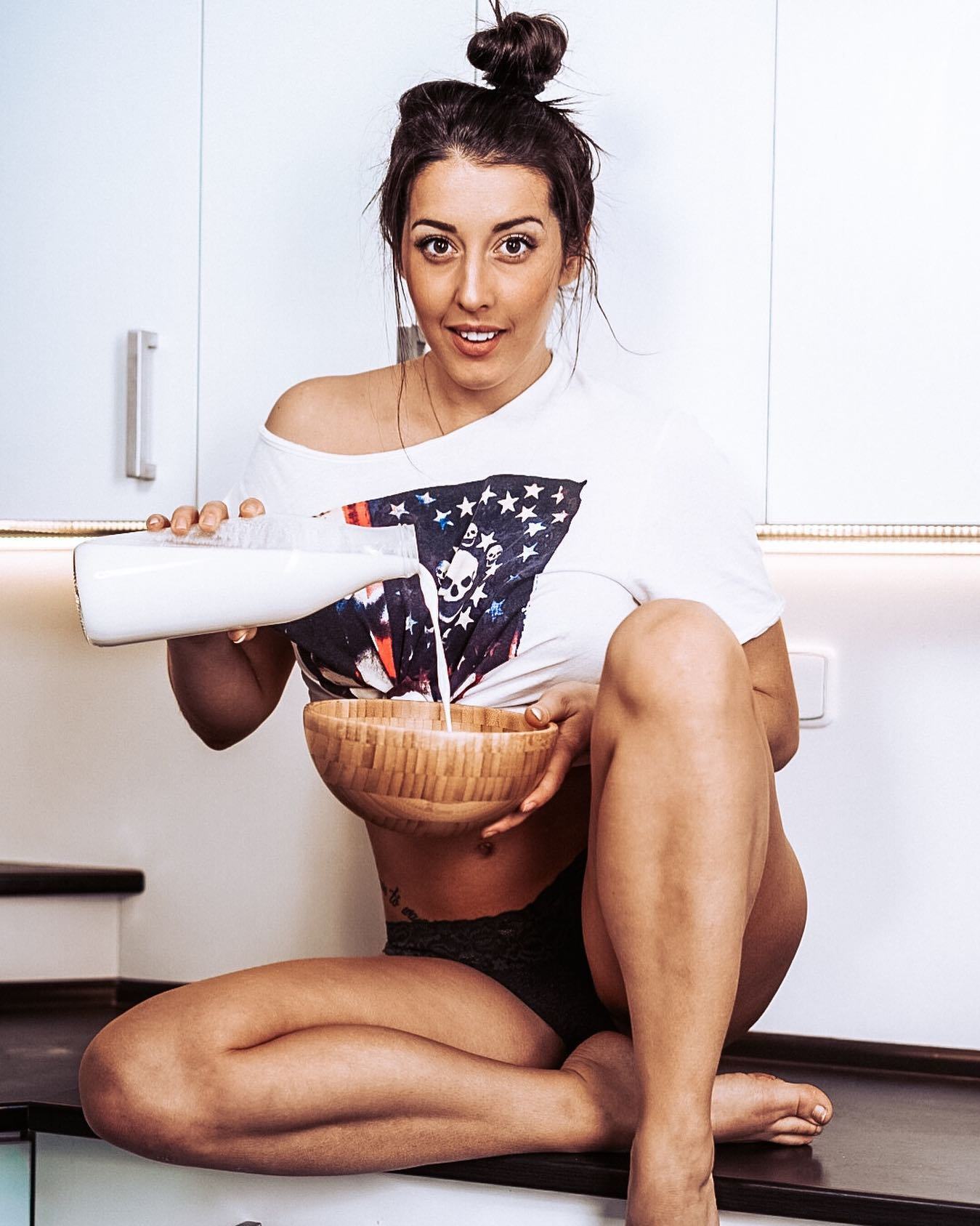 Feet of Barbora Zavadilová