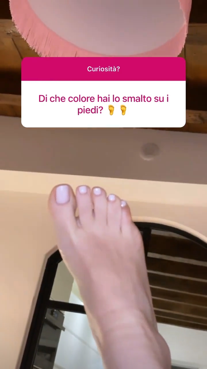 Bianca Atzeis Feet