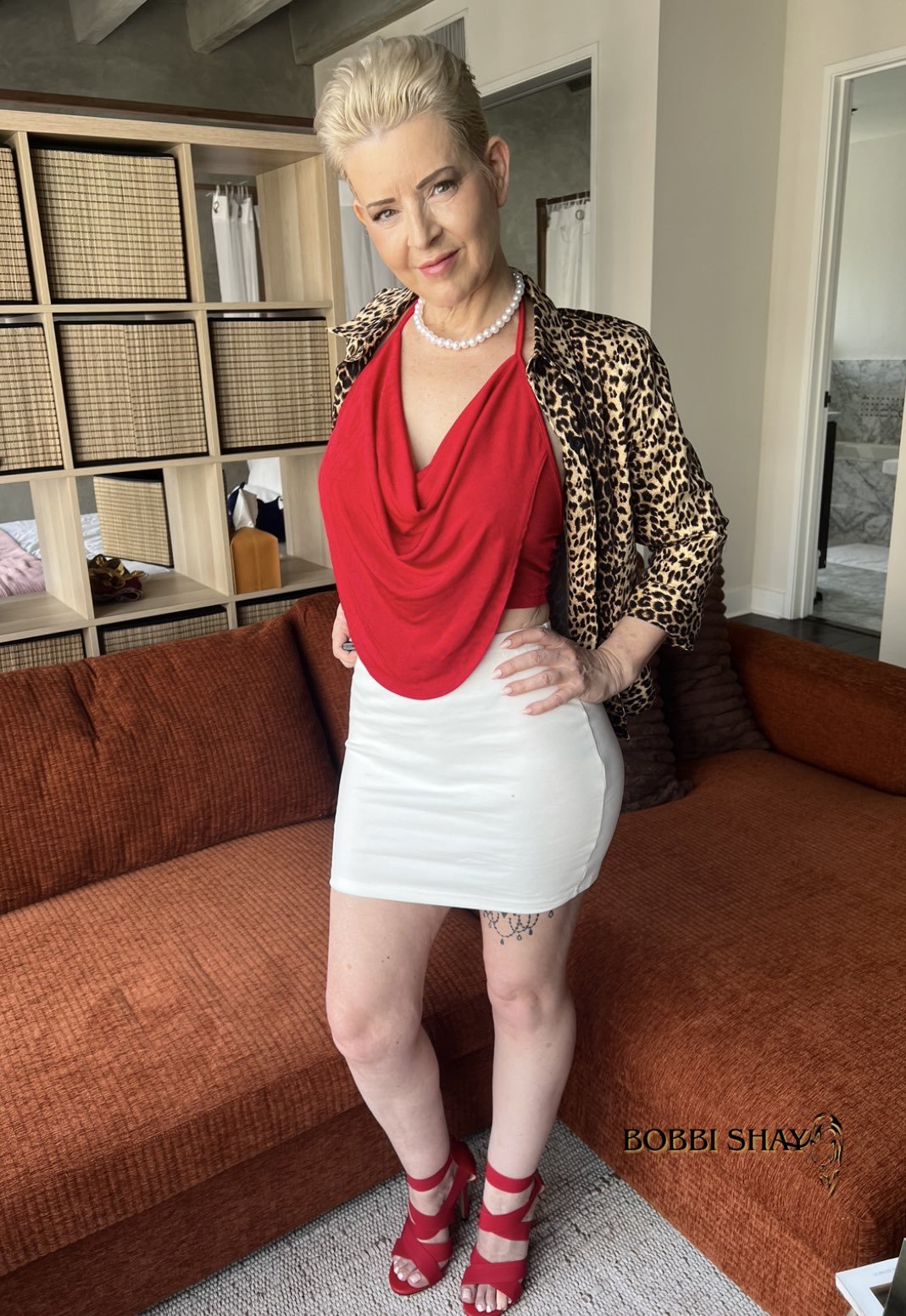 Bobbi Shay's feet