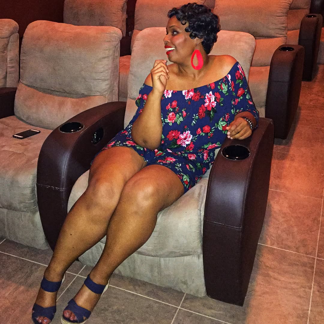 Feet of Bonita Elery
