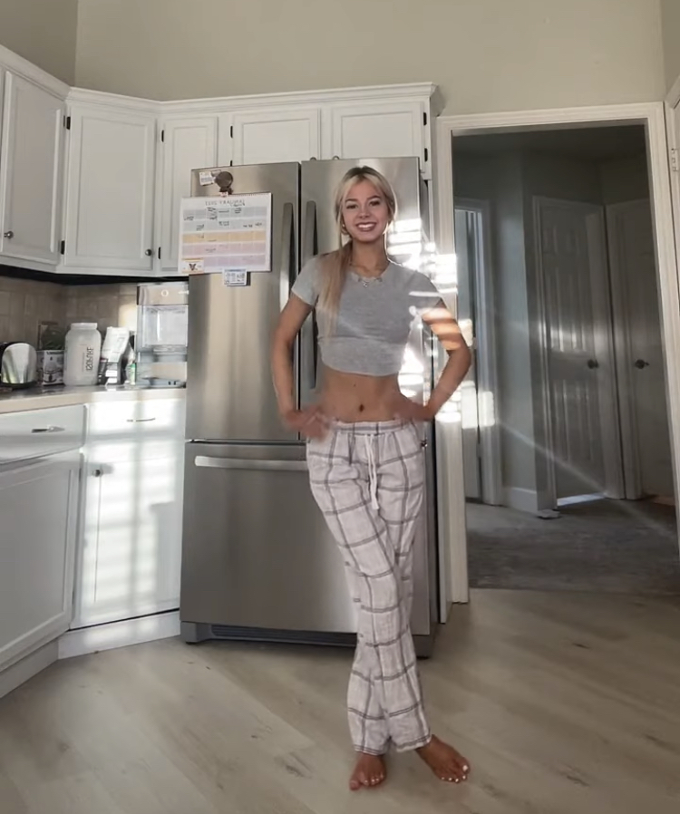 Breese Maroc’s Feet - I piedi di Breese Maroc - Celebrities Feet 2024