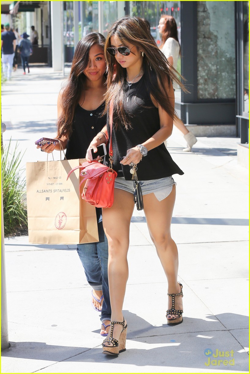 People who liked Brenda Song's feet, also liked.