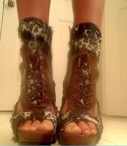 Brianna Frost's feet