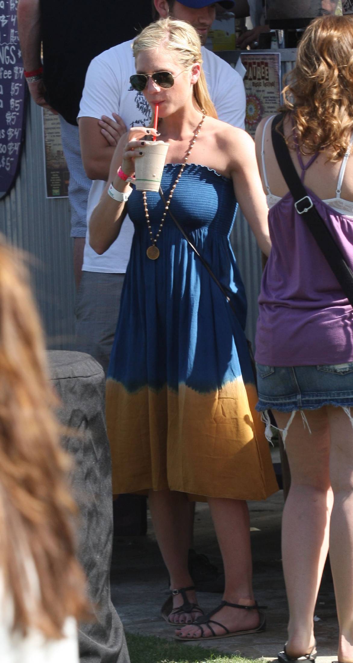 Brittany Snow feet photo 189791597 Brittany Snow feet photo 189791597 - High quality celebrity feet picture