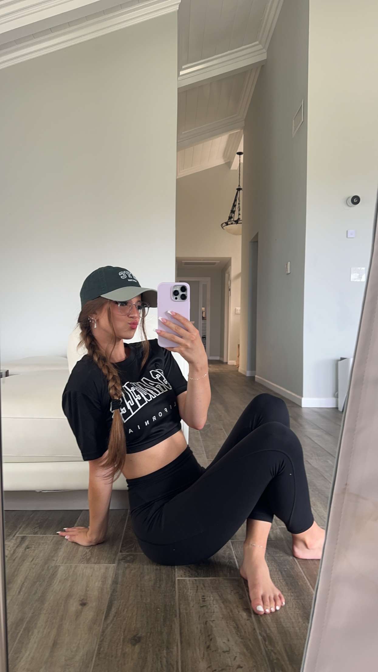 Brookemonk'S Discord: Fan Hub - h7efq8s