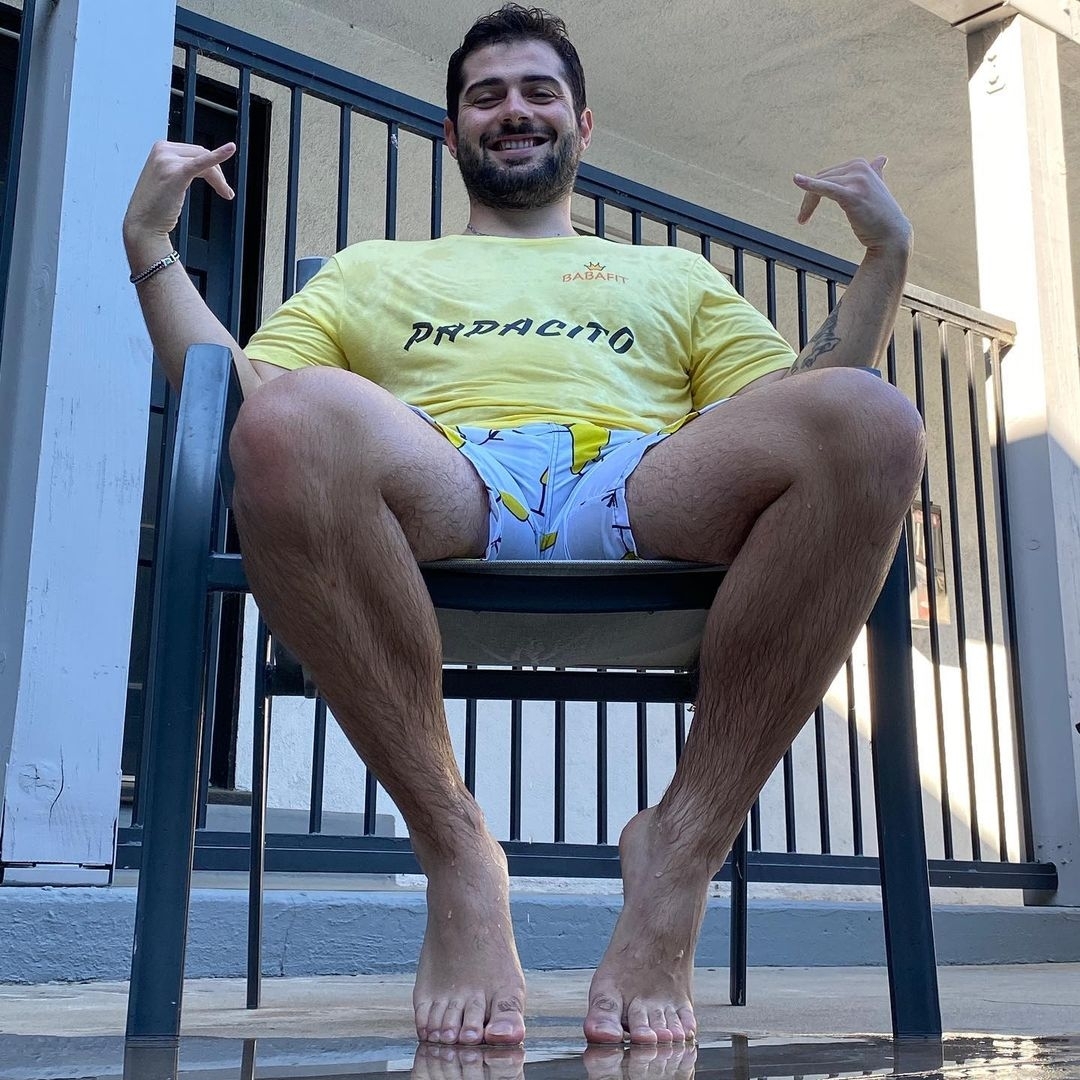 Bruno Diferente's Feet << wikiFeet Men