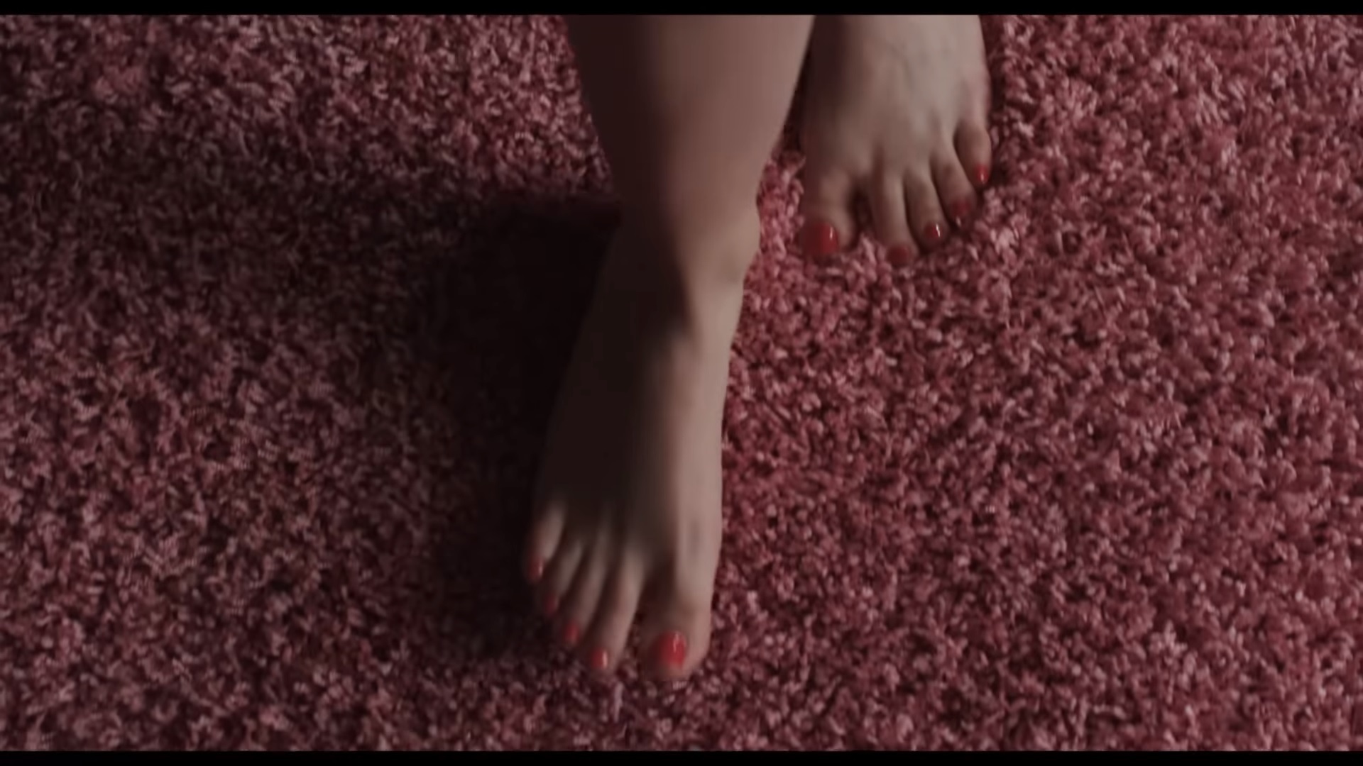 Cailee Spaeny's Feet