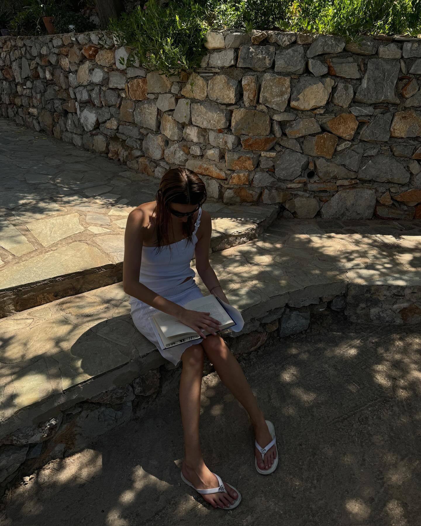 Feet of Camille Charriére