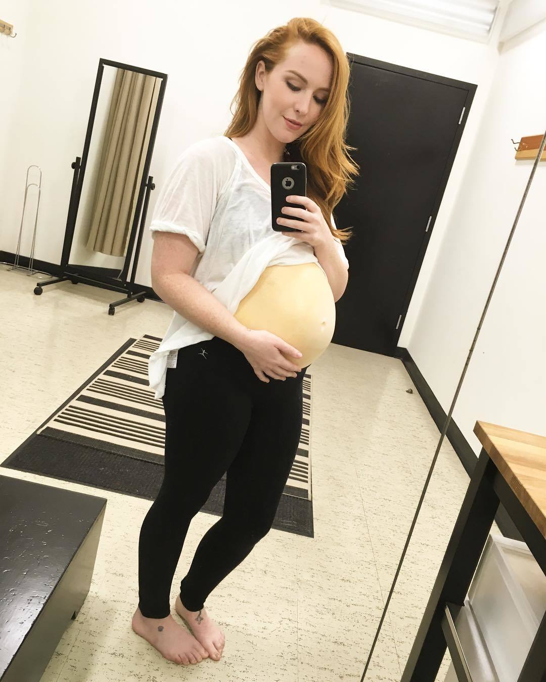 Camryn grimes pregnant