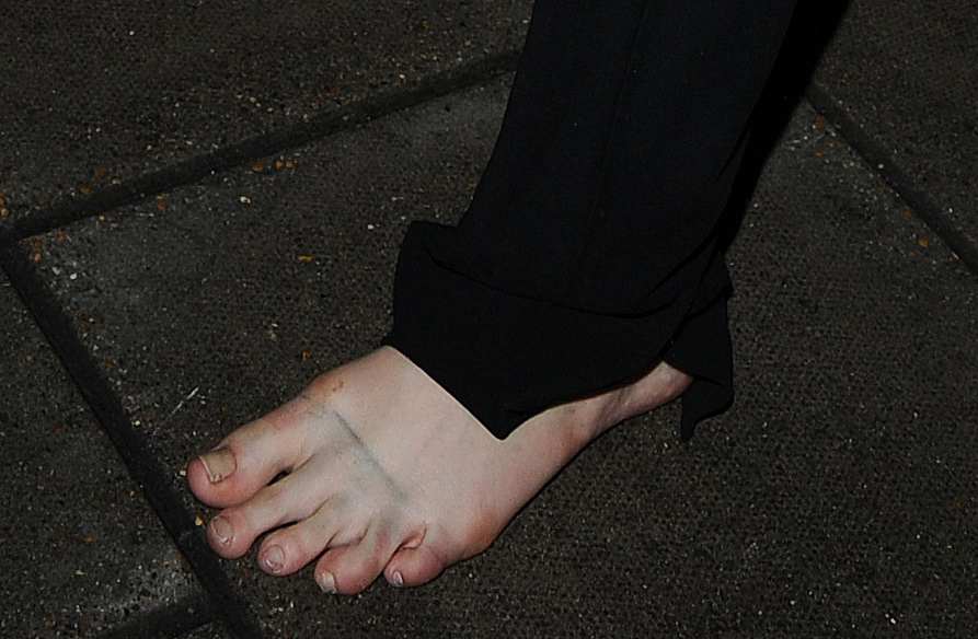 People who liked Cara Delevingne's feet, also liked.