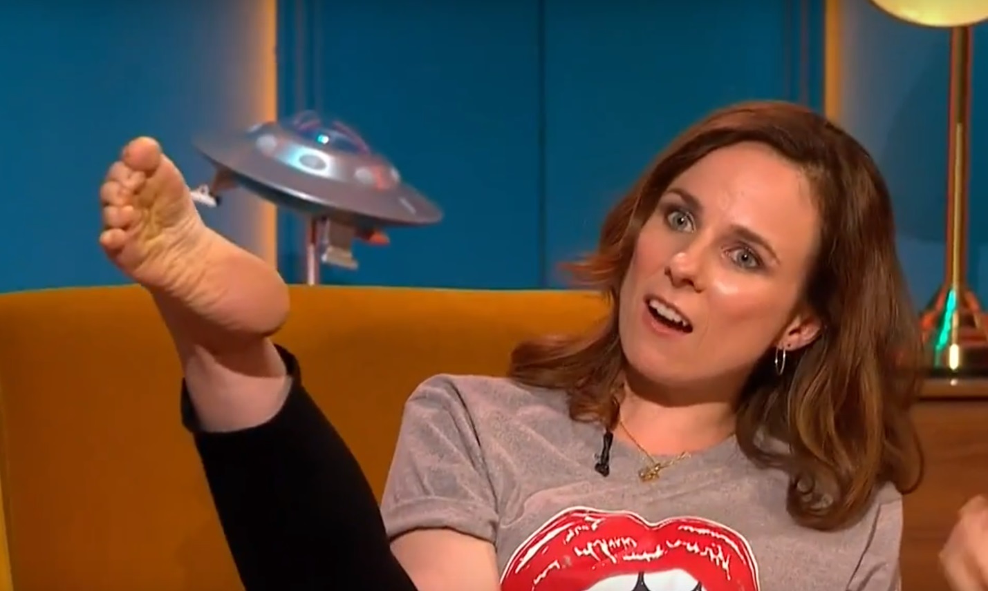 Cariad lloyd feet