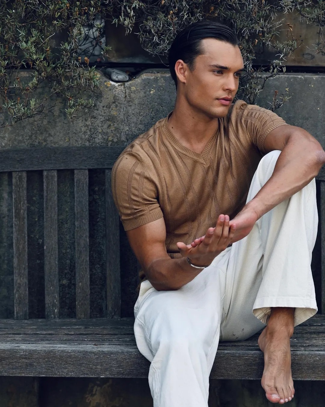Carlos Bottcher's feet