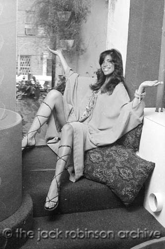 Carly Simon Nudes