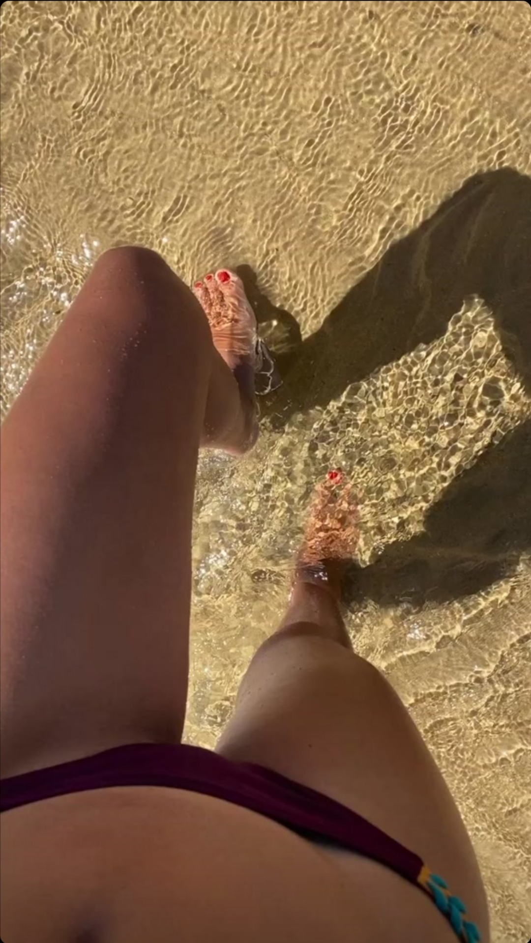 Feet of Charlotte Lemay